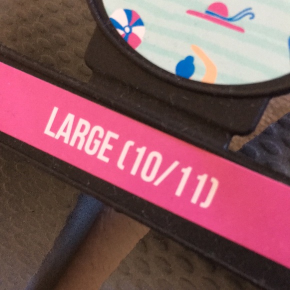 Mens Grey Patriotic Shark  Flip Flops  L 10/11 NWT - Picture 3 of 6